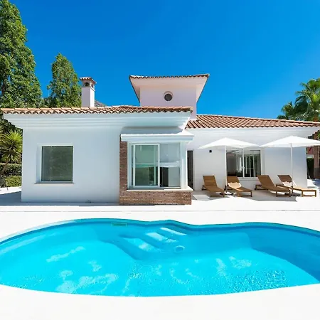 Vb Higueron 4bdr W Pool & Ping Pong 3* Benalmádena