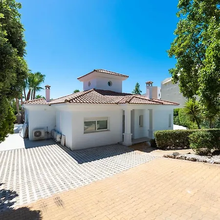 Villa Vb Higueron 4bdr W Pool & Ping Pong Benalmádena
